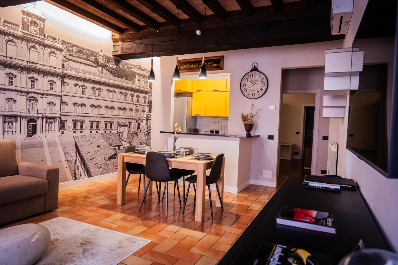 Old Town - Boutique Rooms Modène Extérieur photo